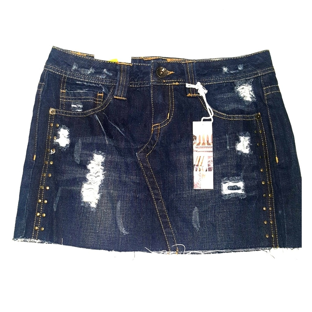Juniors denim jean skirt with studs size‎ 3